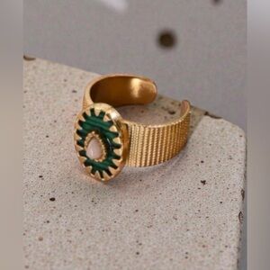 Gold and Green Adjustable Ring Vintage Style